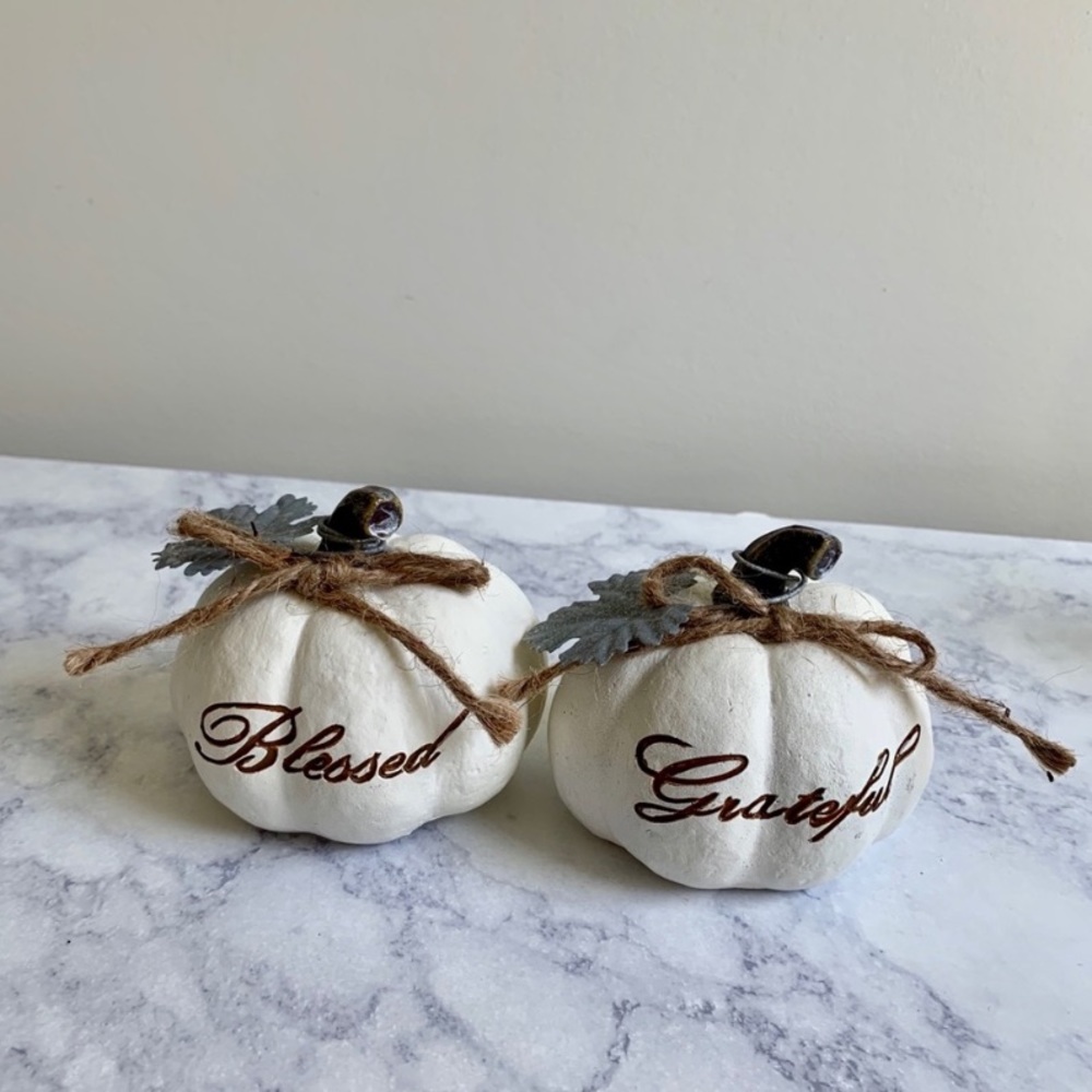 Home Decor 3 Pieces - Picture 3 of 4